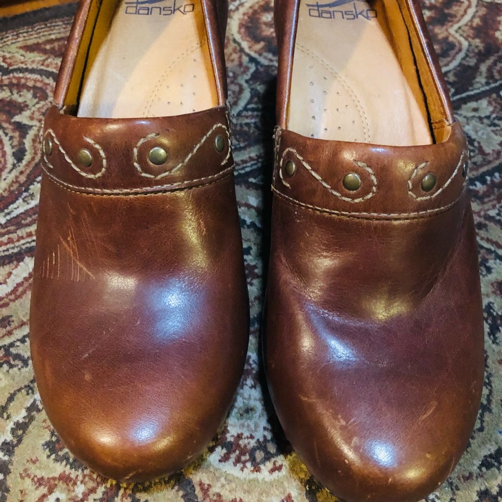 Dansko shoes size 37